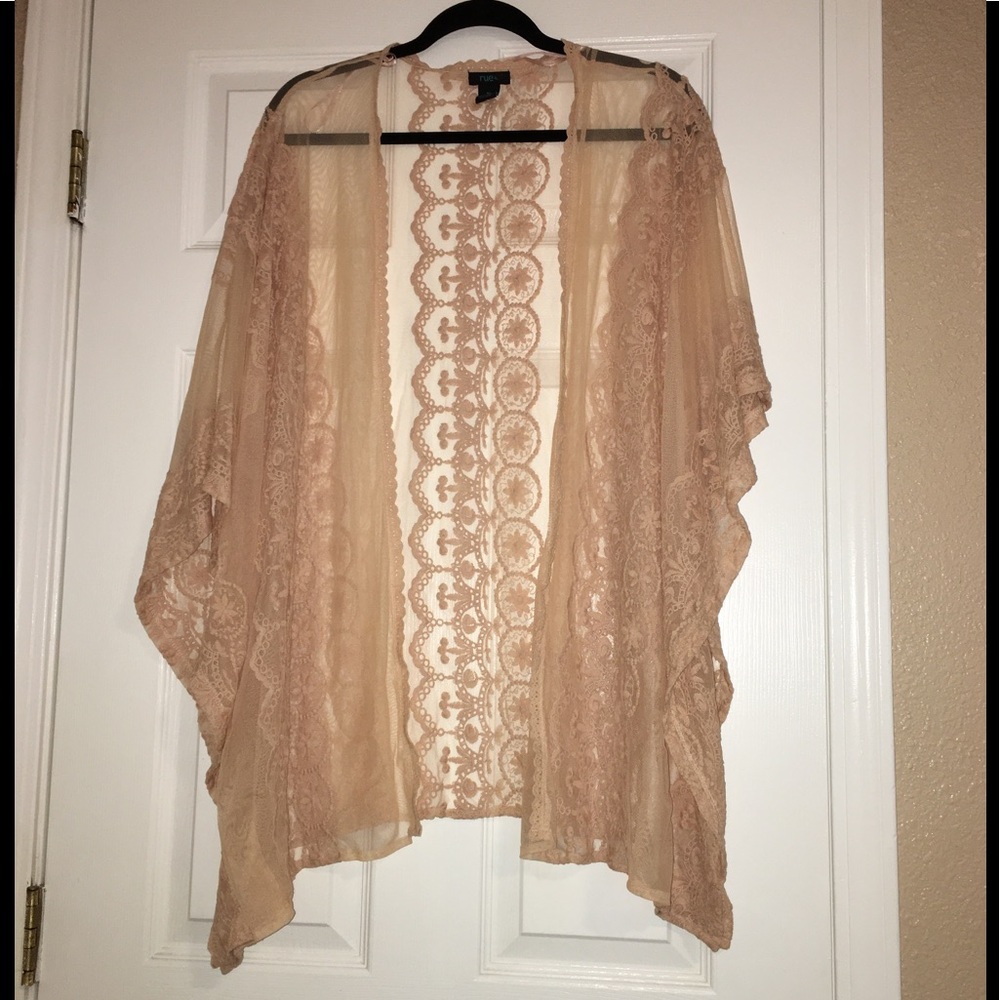 NWOT RUE21 Kimono 🍁